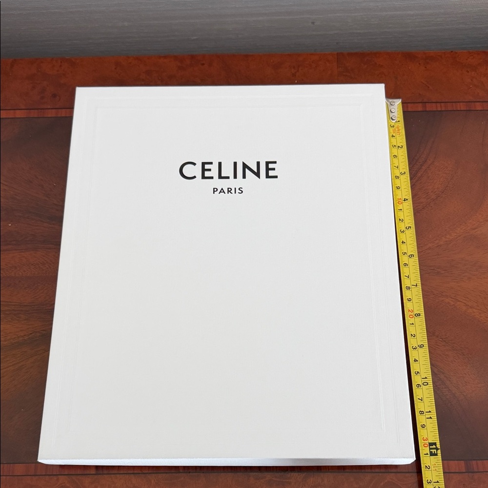 Celine White Gift Box - Picture 2 of 11